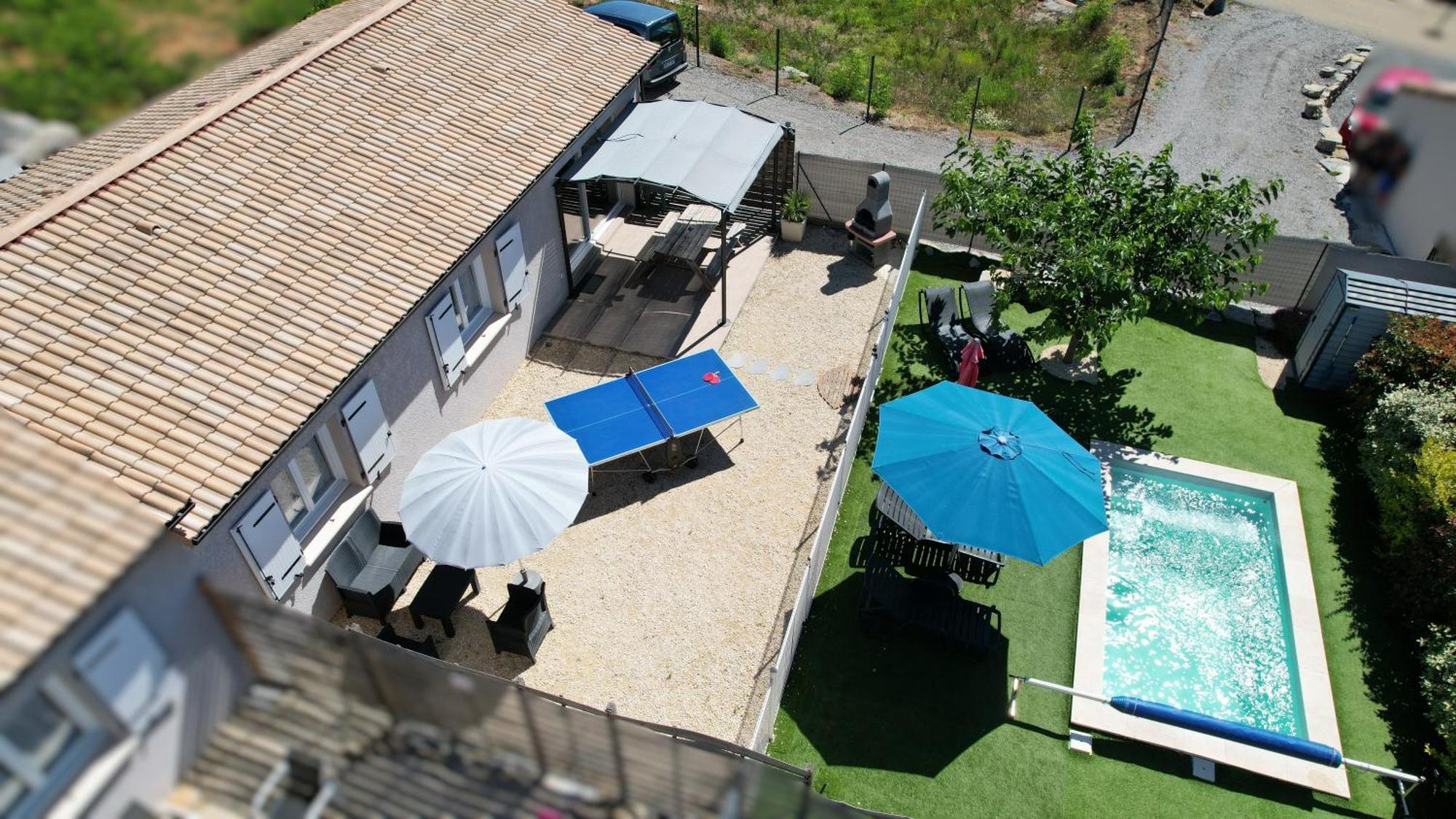 En Ardeche, Gite L'Odyssee Climatise Avec Sa Piscine Privee Et Chauffee Жуаез Екстер'єр фото